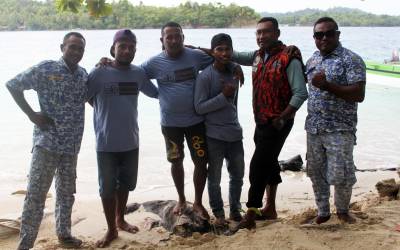 SEA TRACKER Training in the Misool Islands MPA